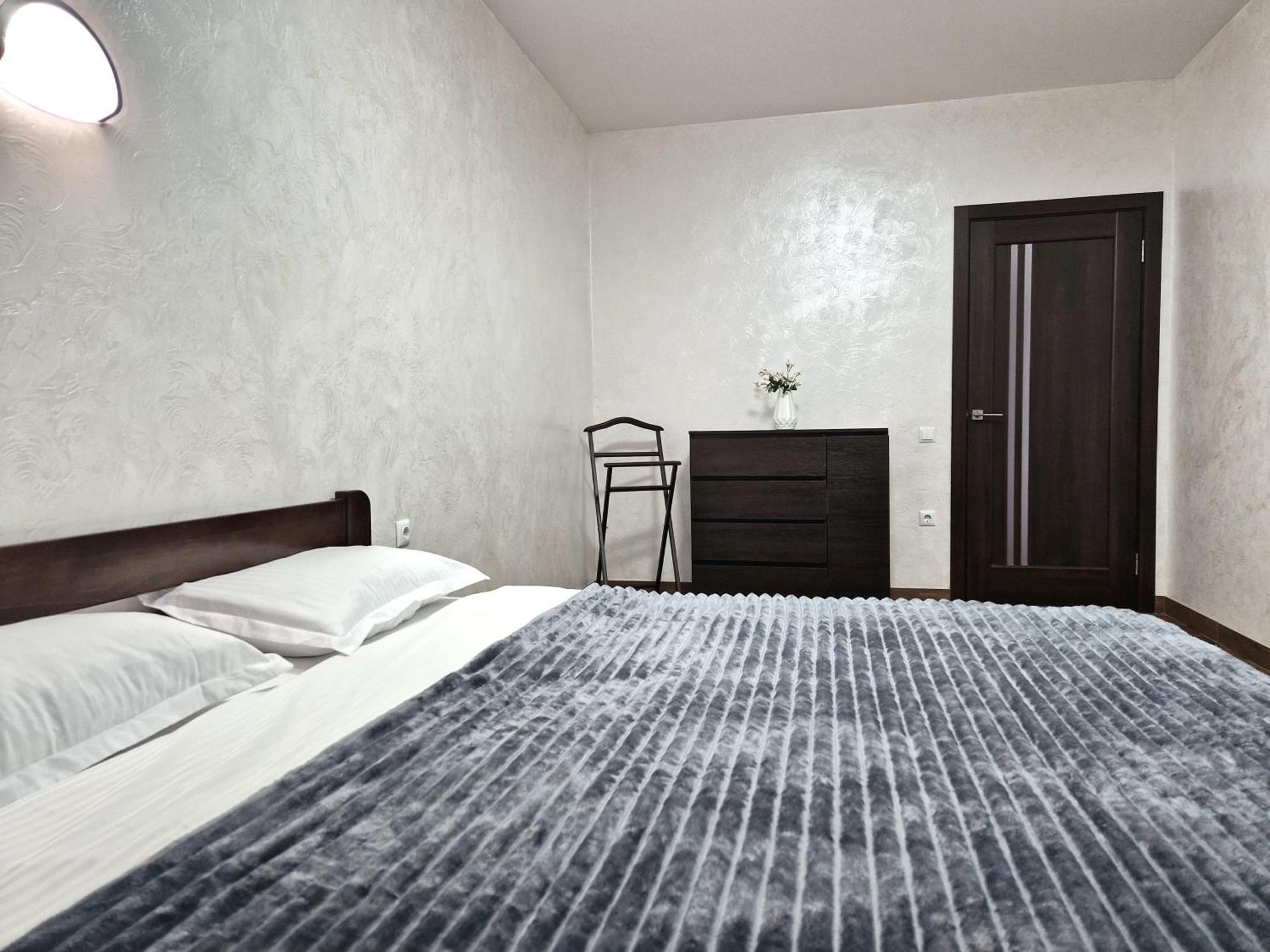 Modern Apartment On Belvedere Ивано-Франковск Экстерьер фото