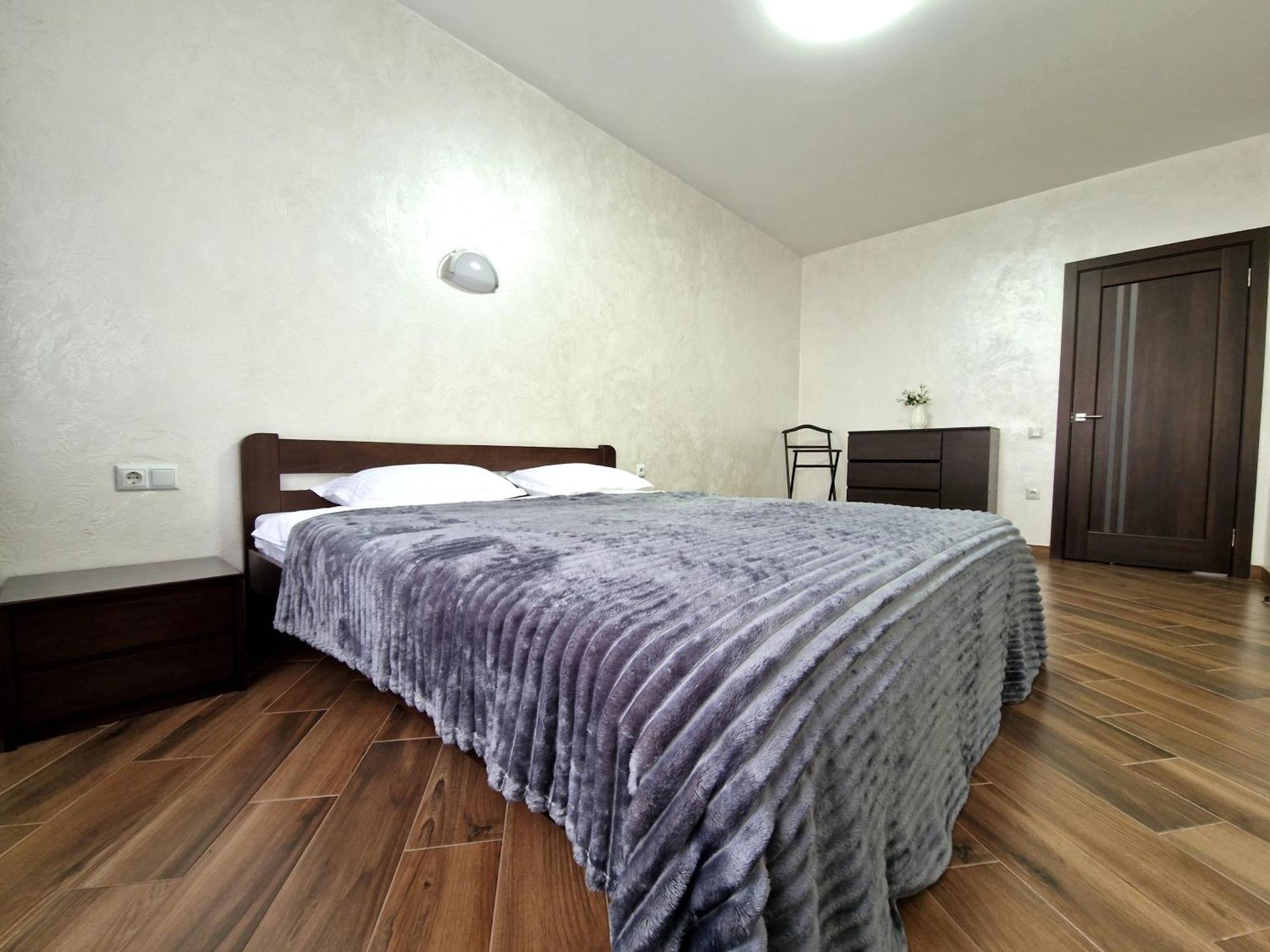 Modern Apartment On Belvedere Ивано-Франковск Экстерьер фото